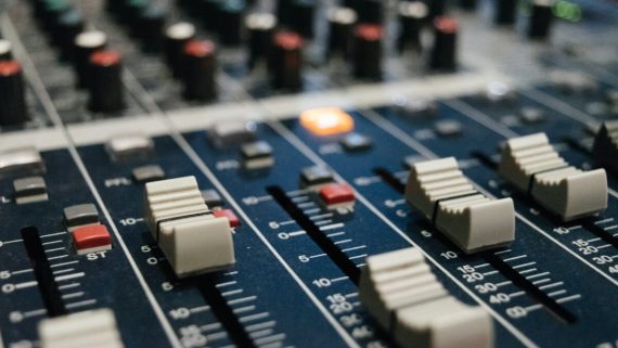 alexey-ruban-73o_FzZ5x-w-unsplash (2)